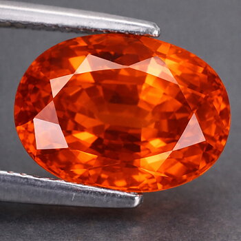 Impresionante piedra preciosa de granate espesartina natural calibrada de 6 x 4 mm de alta calidad de 0,74 ct