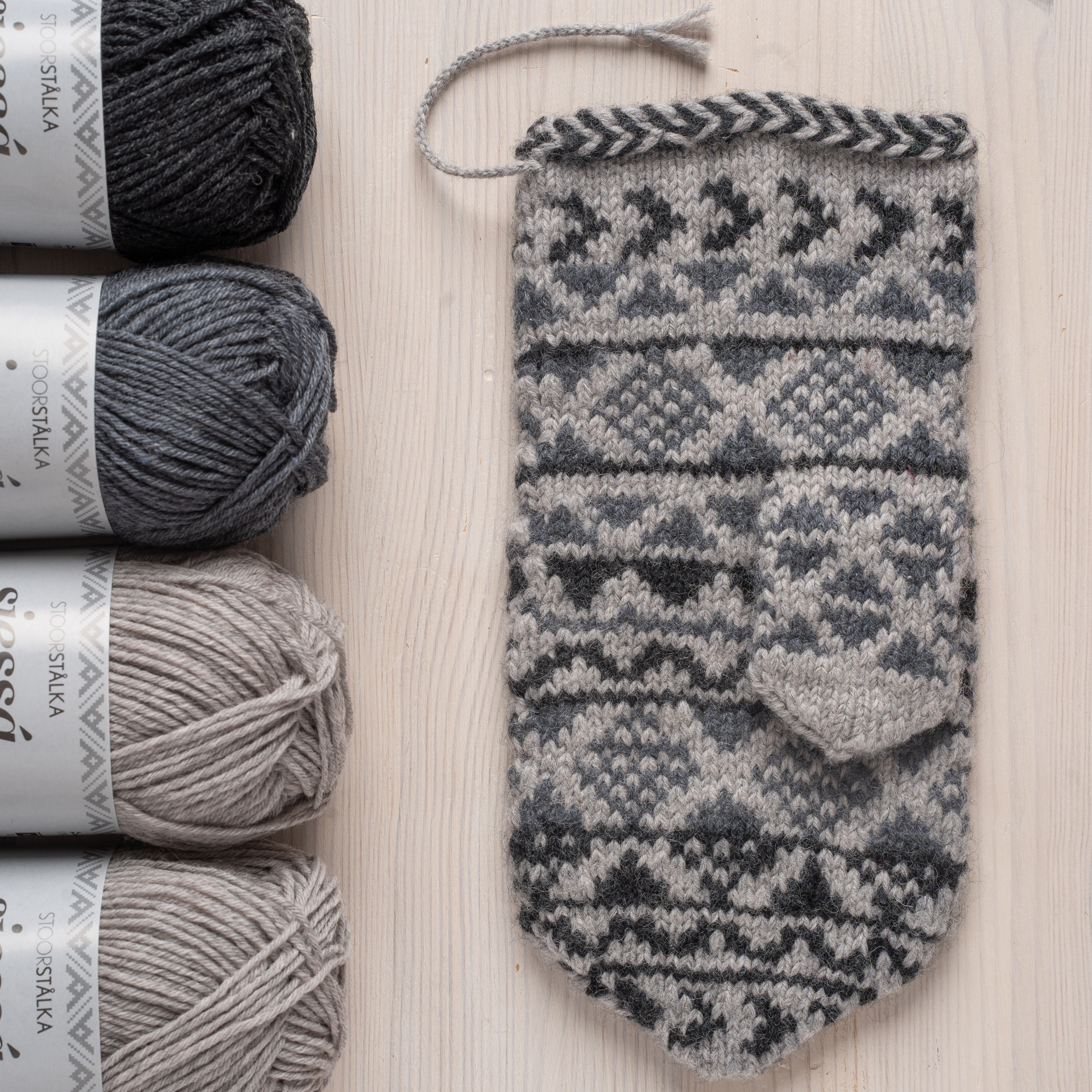 Strickset Fäustlinge 1700-tal Jukkasjärvi
