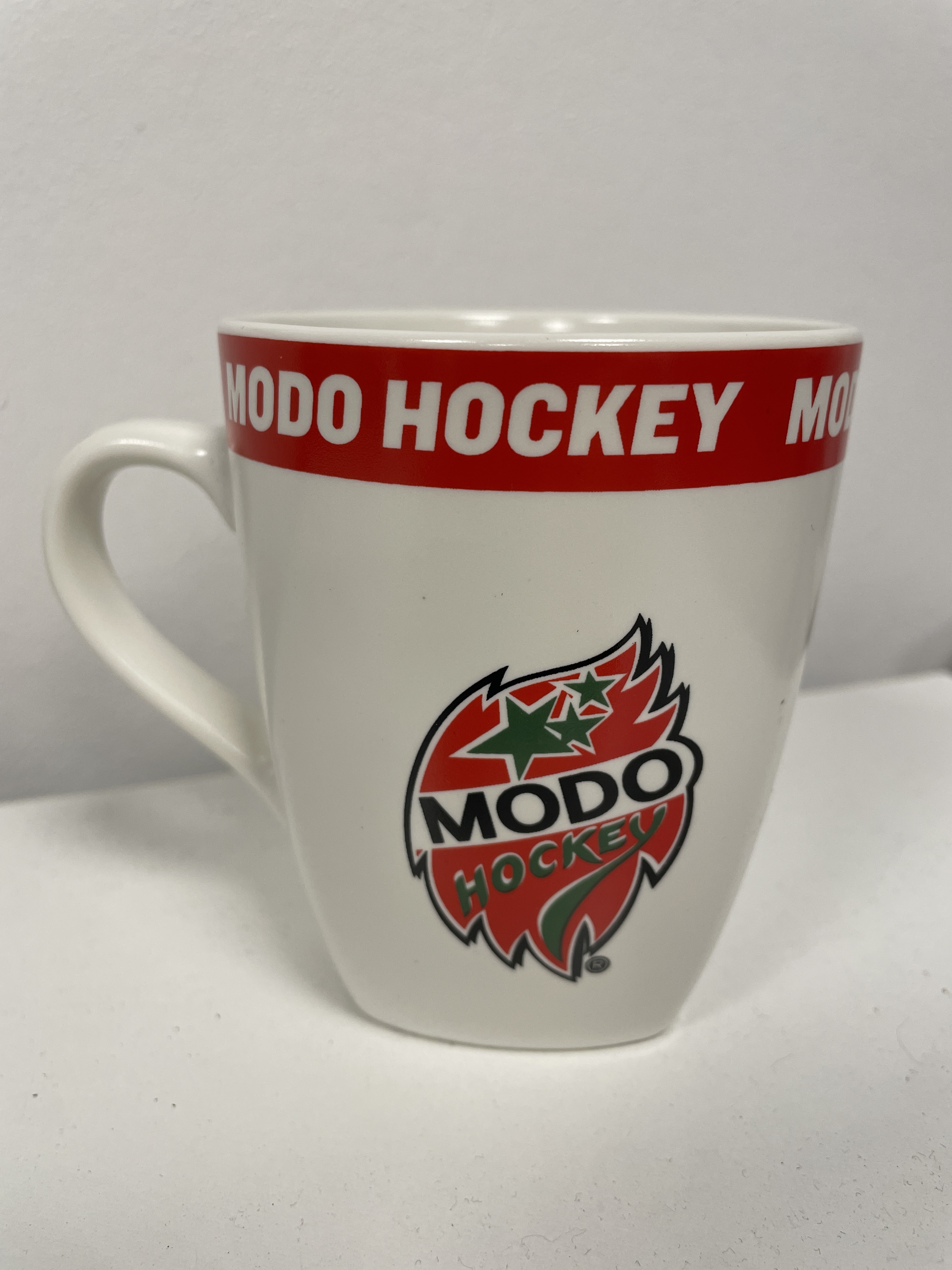 MoDo Mug - White/Red
