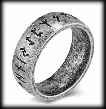8 mm. Runa ring i grått rostfritt stål.