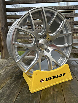 Alzor 8x18" 5x112 ET35 CB 66.6 silver/frontpolished