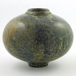 Isak Isaksson (2016) Unique Vase with Green Crystalline Glaze 20/16 cm