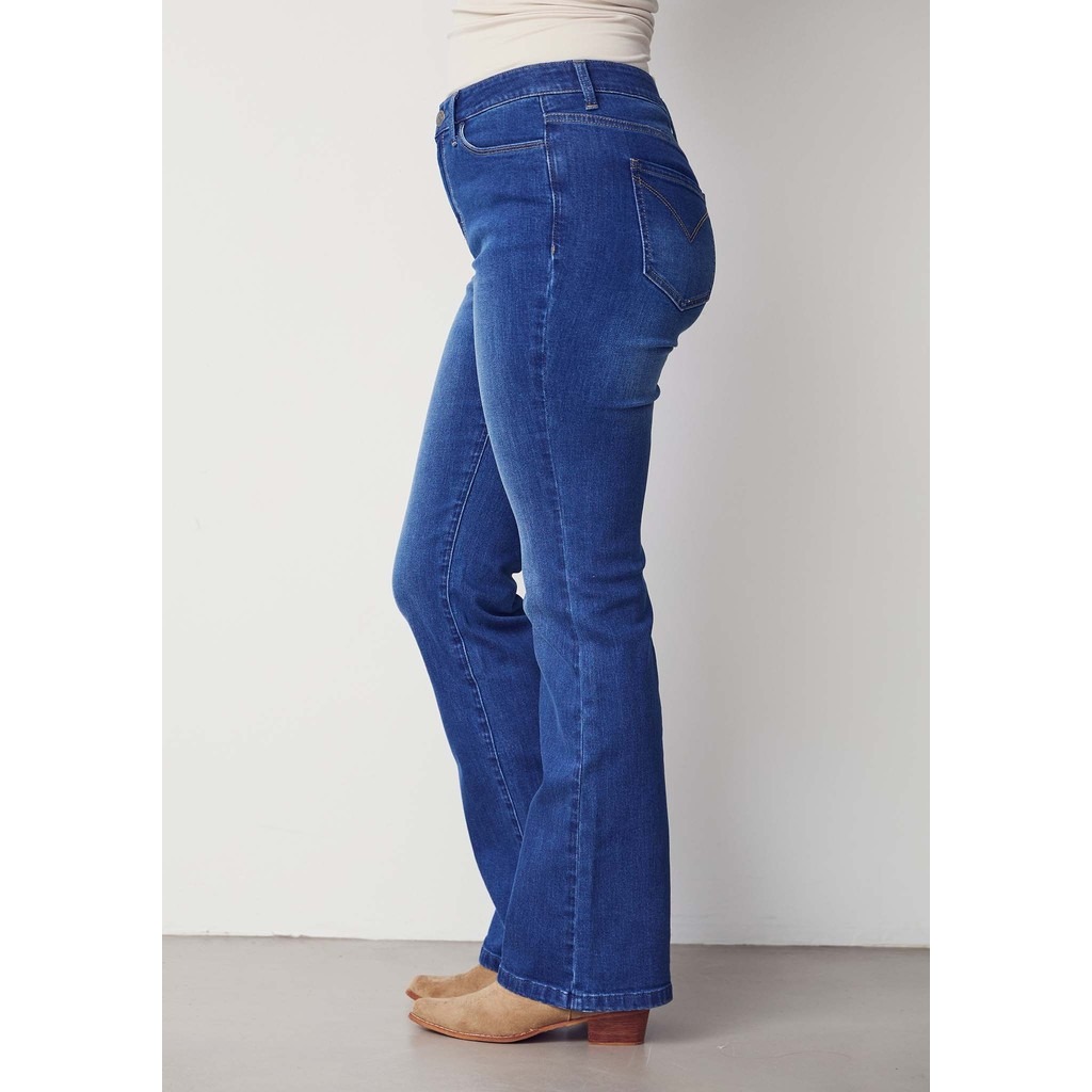 Carpi Flare Jeans - Isay