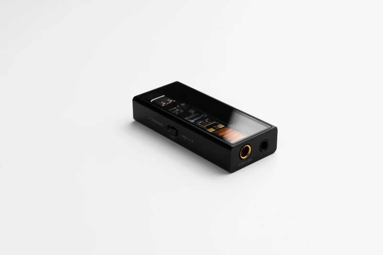 Questyle M15i - Mobile headphone amplifier with DAC - 2