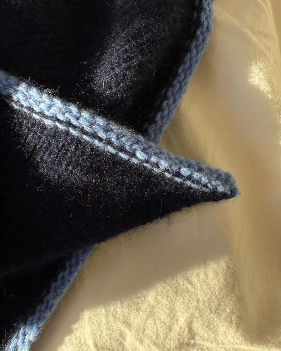 PetiteKnit Uma Scarf (25 m st 3) - 4