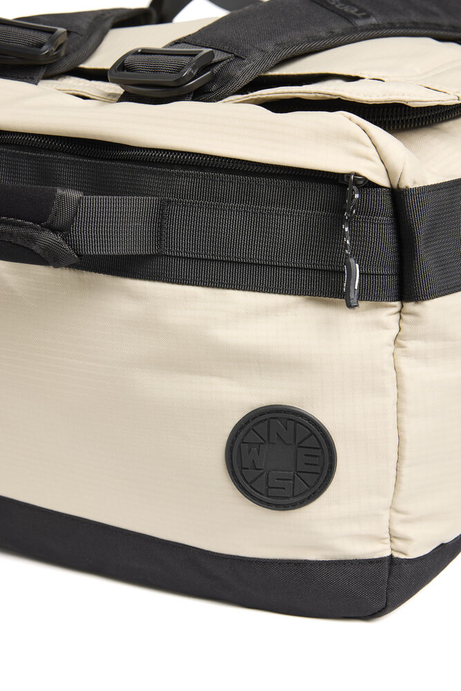 Tenson Camper Weekend Duffel – rymlig duffelbag på 55 L - 12