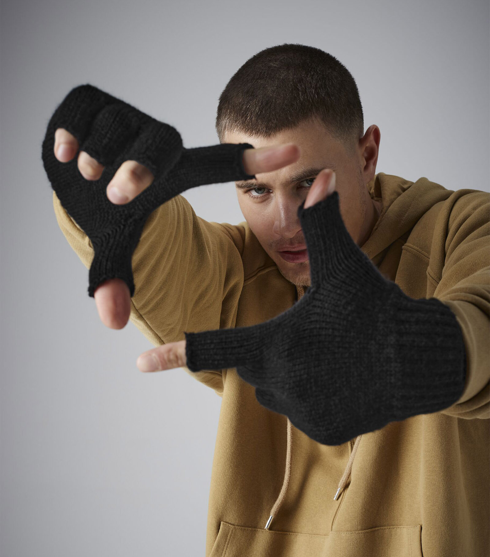 Beechfield Fingerless Gloves – stickade halvvantar för full kontroll - 2