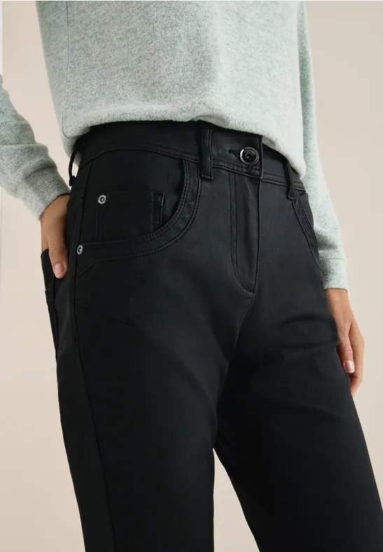 NOS Style Toronto Coated - Black - Cecil - 6