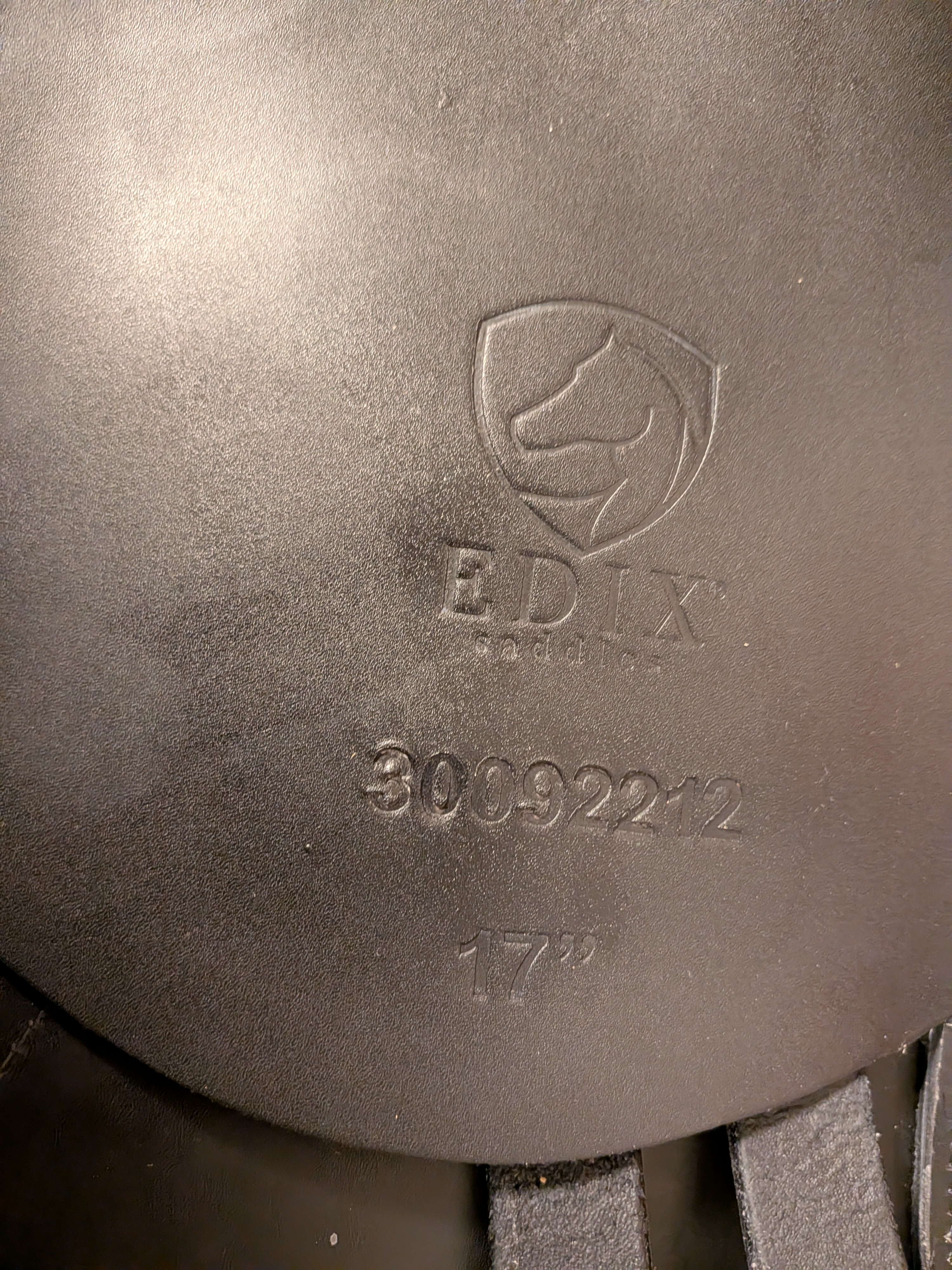 2063. Begagnad Edix Tudor - 6
