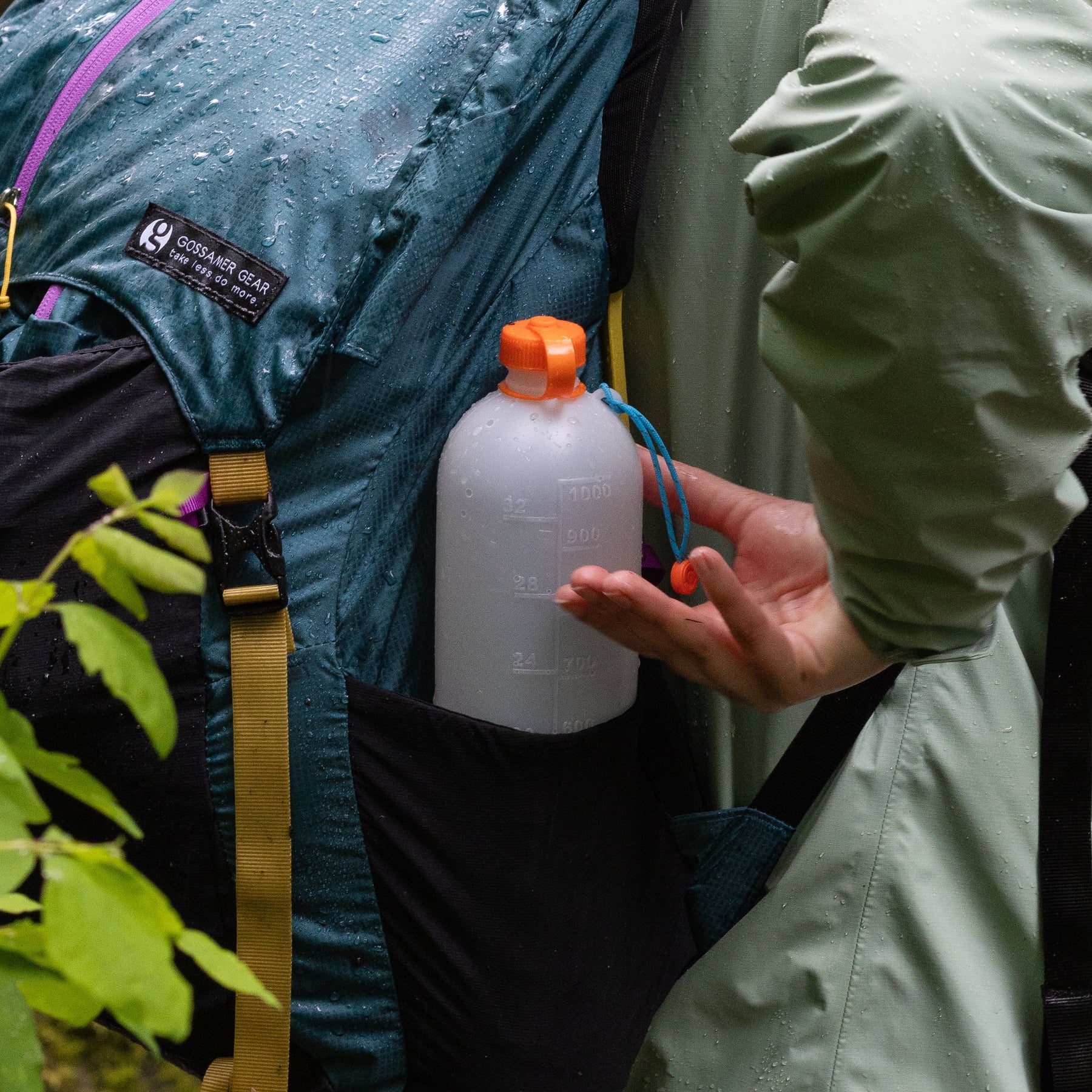 CNOC ThruBottle 1 L - 2