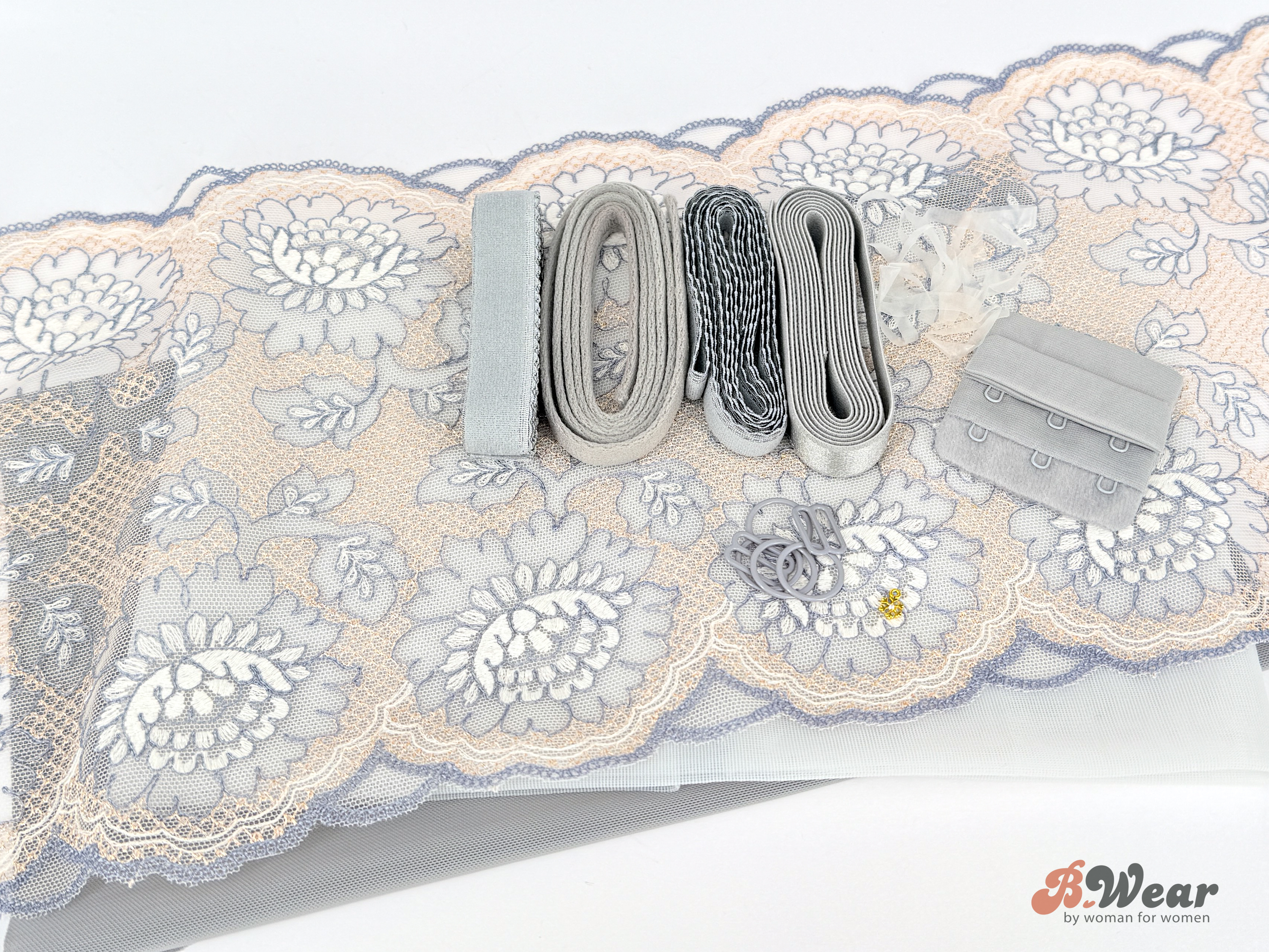 Miss January - Bra kit with lace 