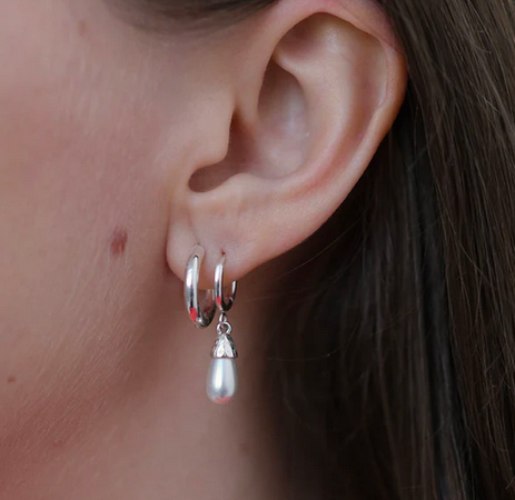 Veja drop single earring