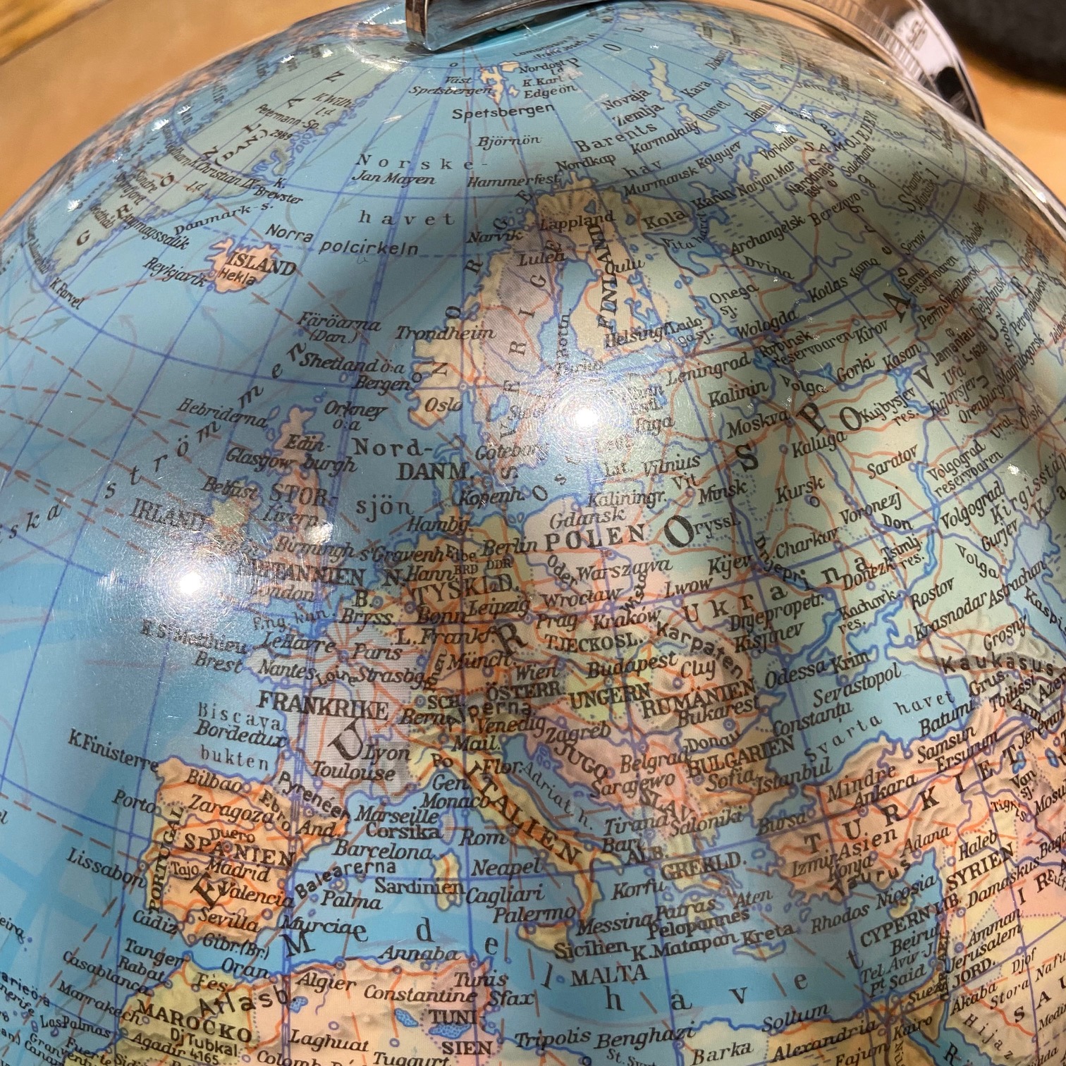 Ylimääräinen toimitus Euroopassa