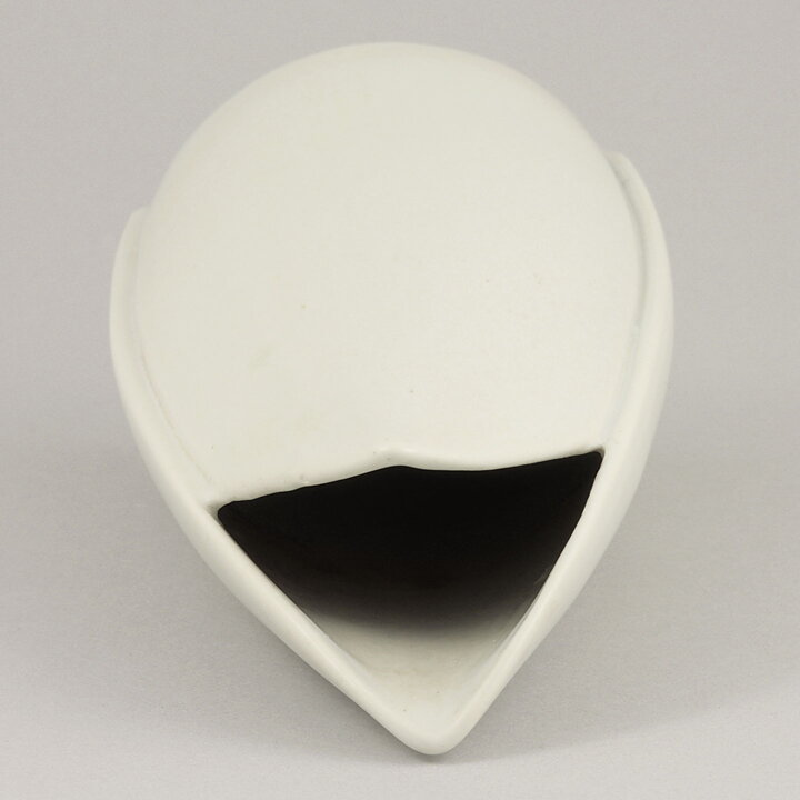 Stig Lindberg (Endiv 1956) White Organic Vase 18 cm (2)