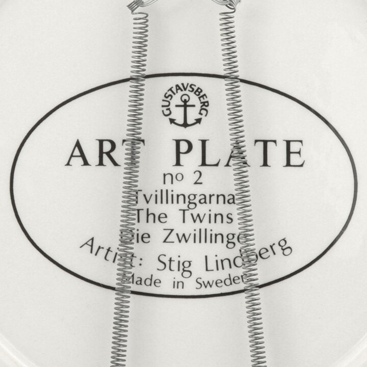 Stig Lindberg (1980) Wall Plaque with Colorful Twins Motif 25 cm (2)