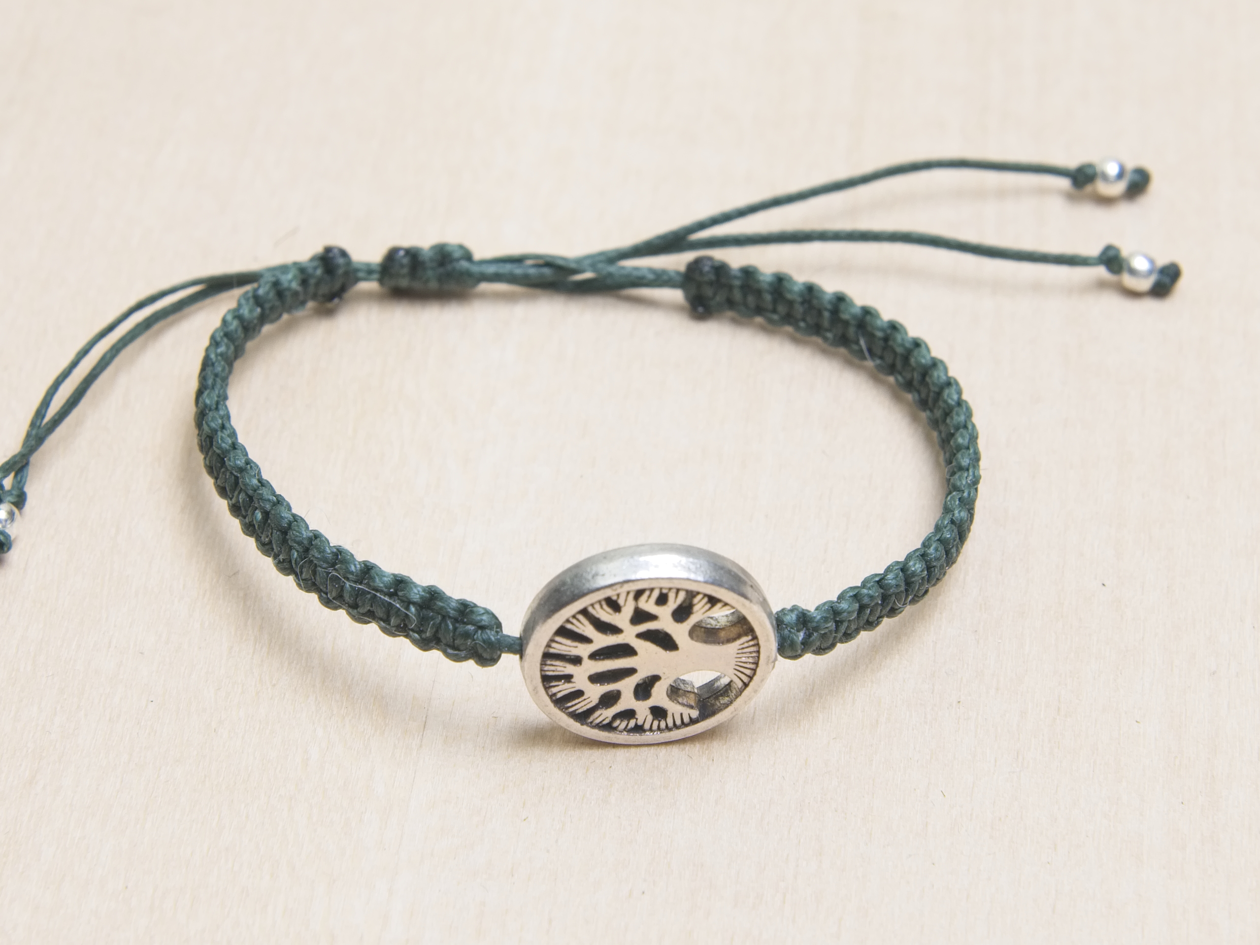 Micromakrame armband