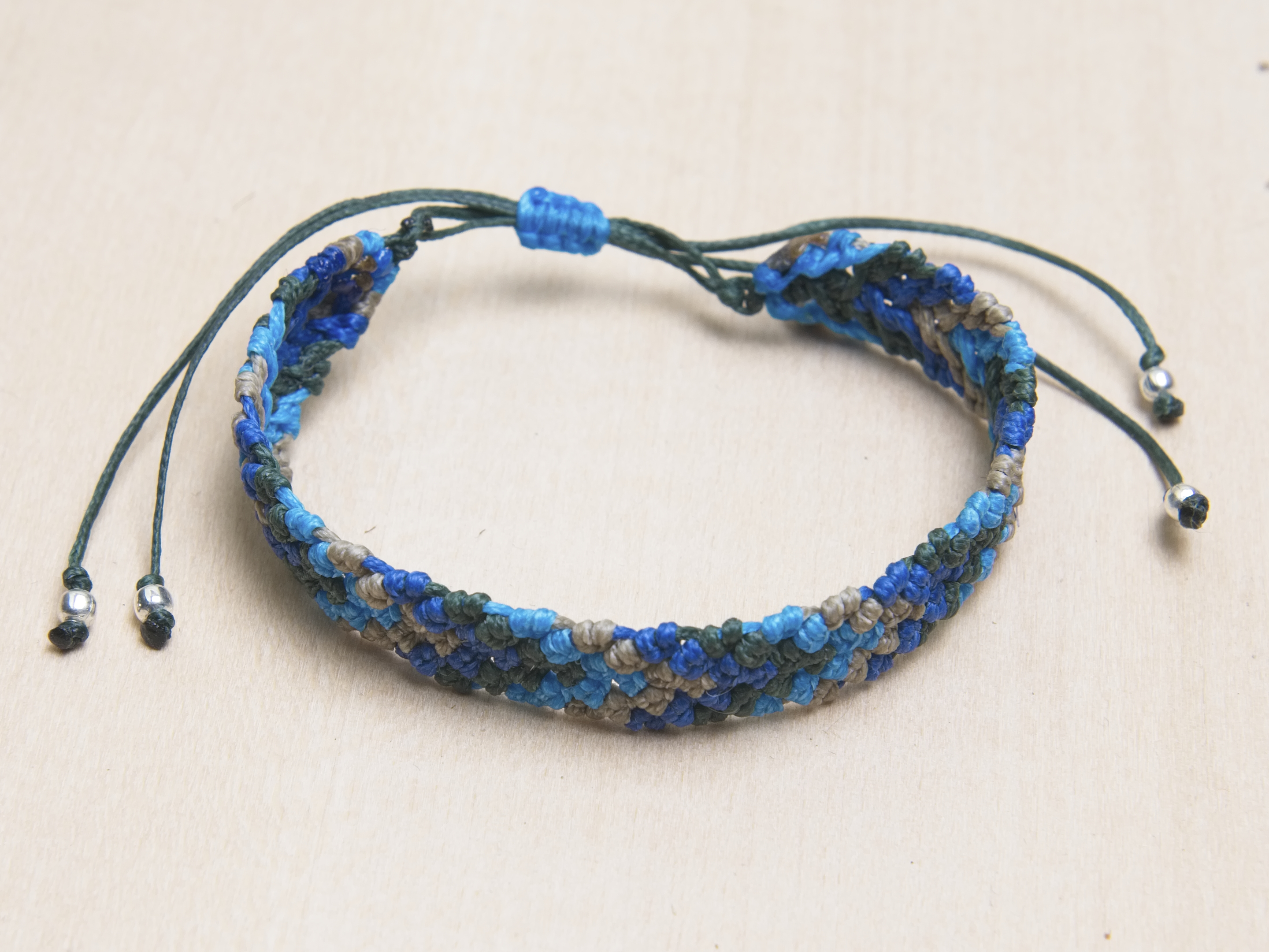 Micromakrame armband