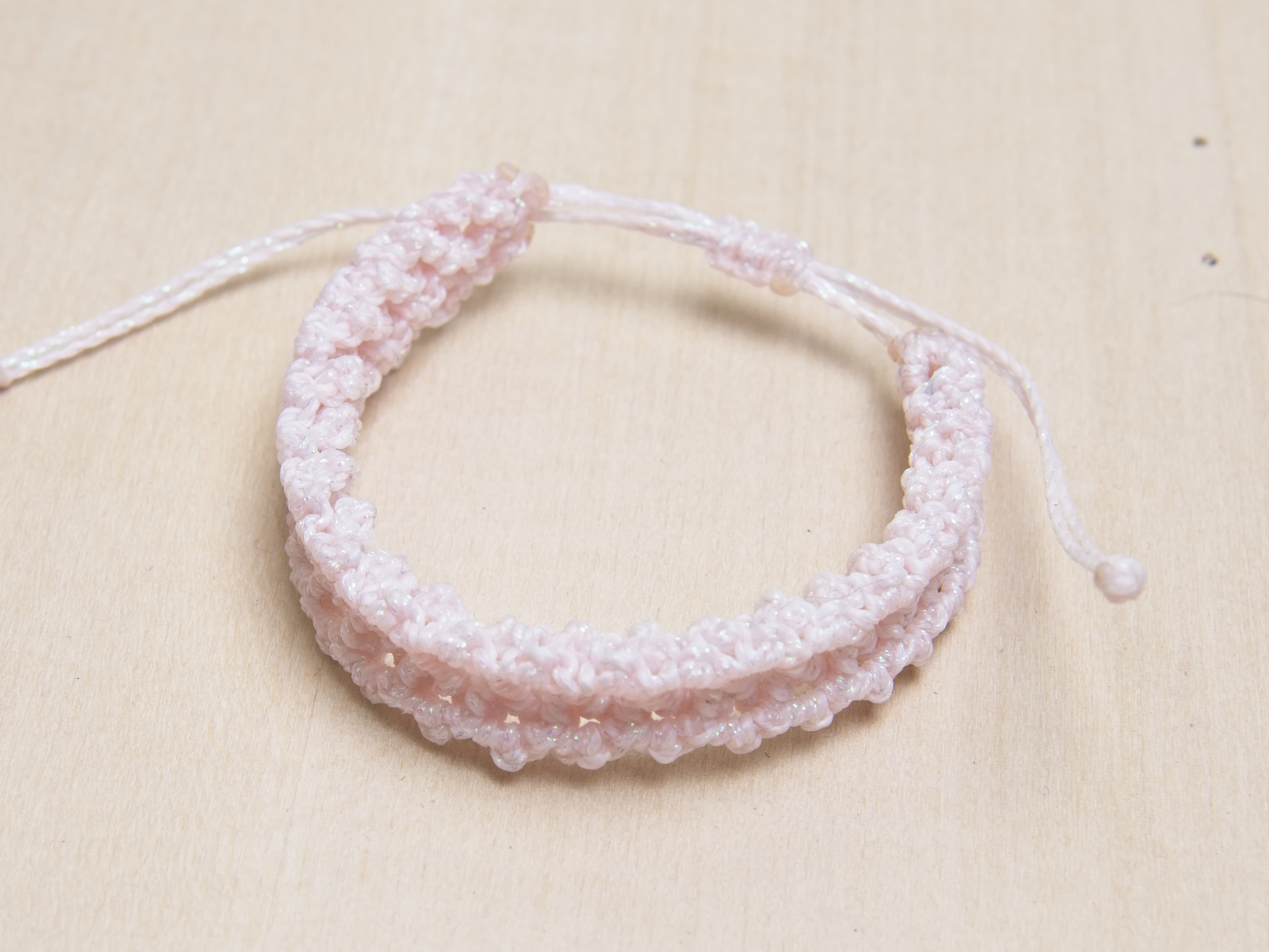 Micromakrame armband