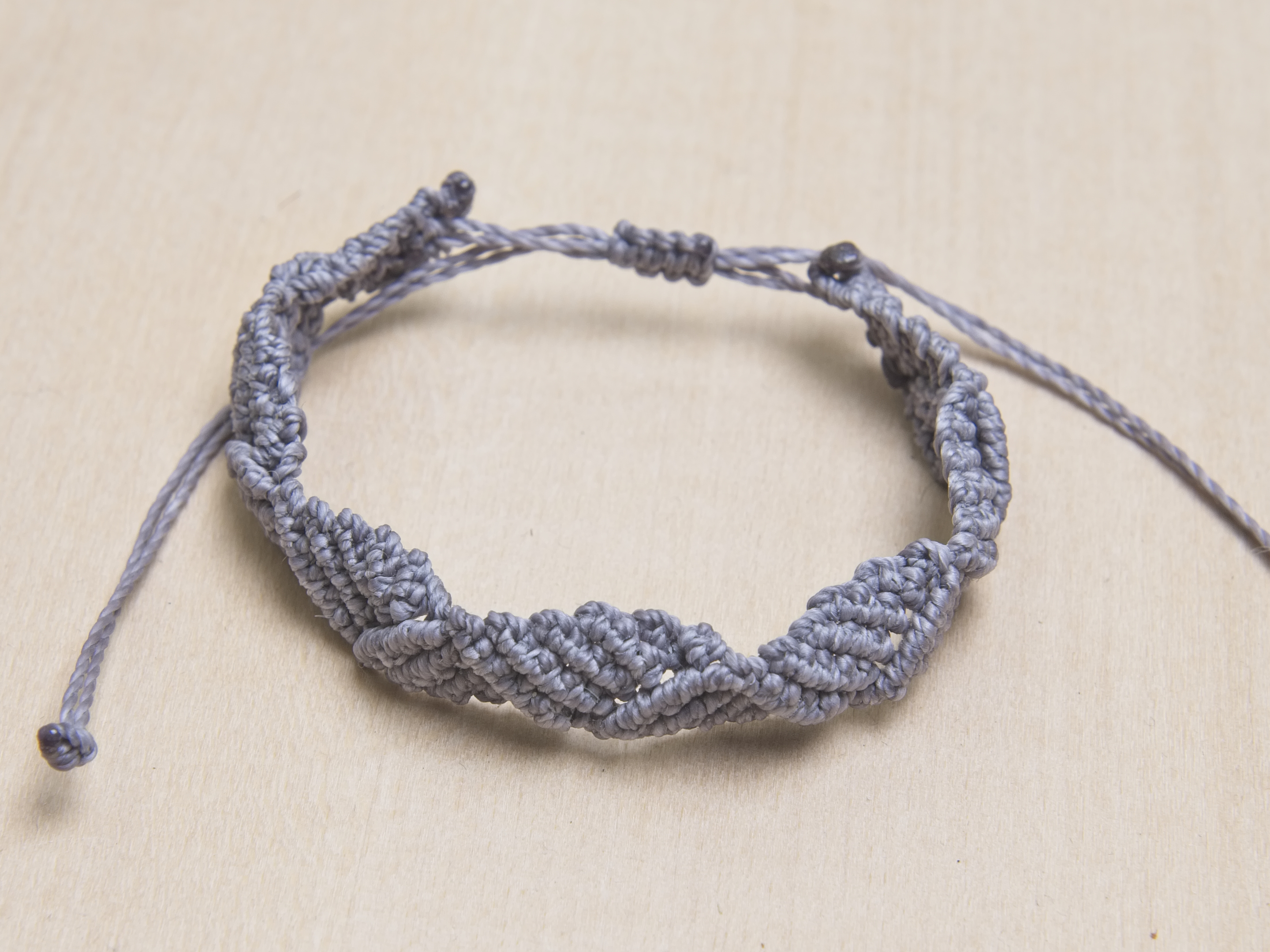 Micromakrame armband