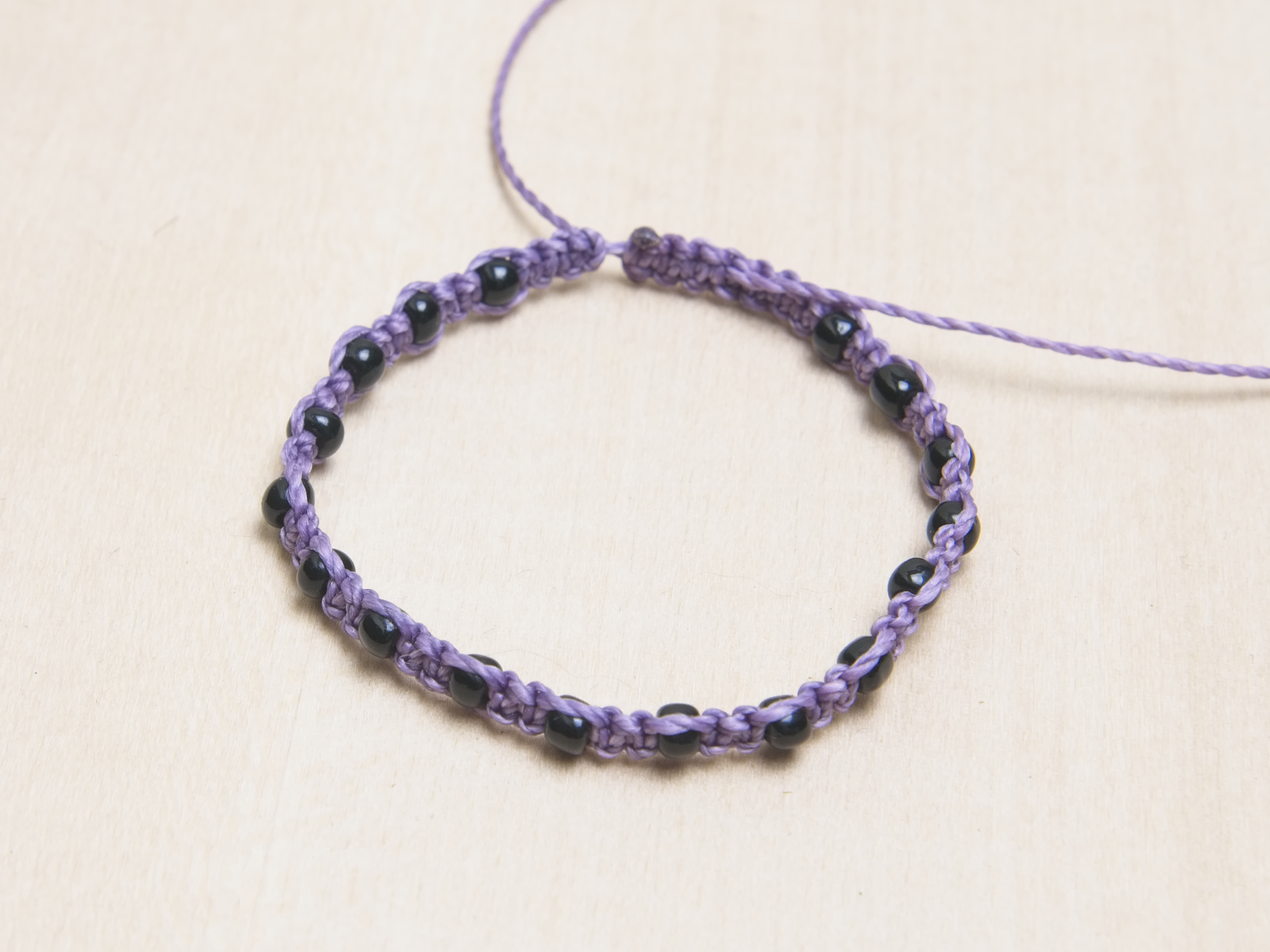 Micromakrame armband 