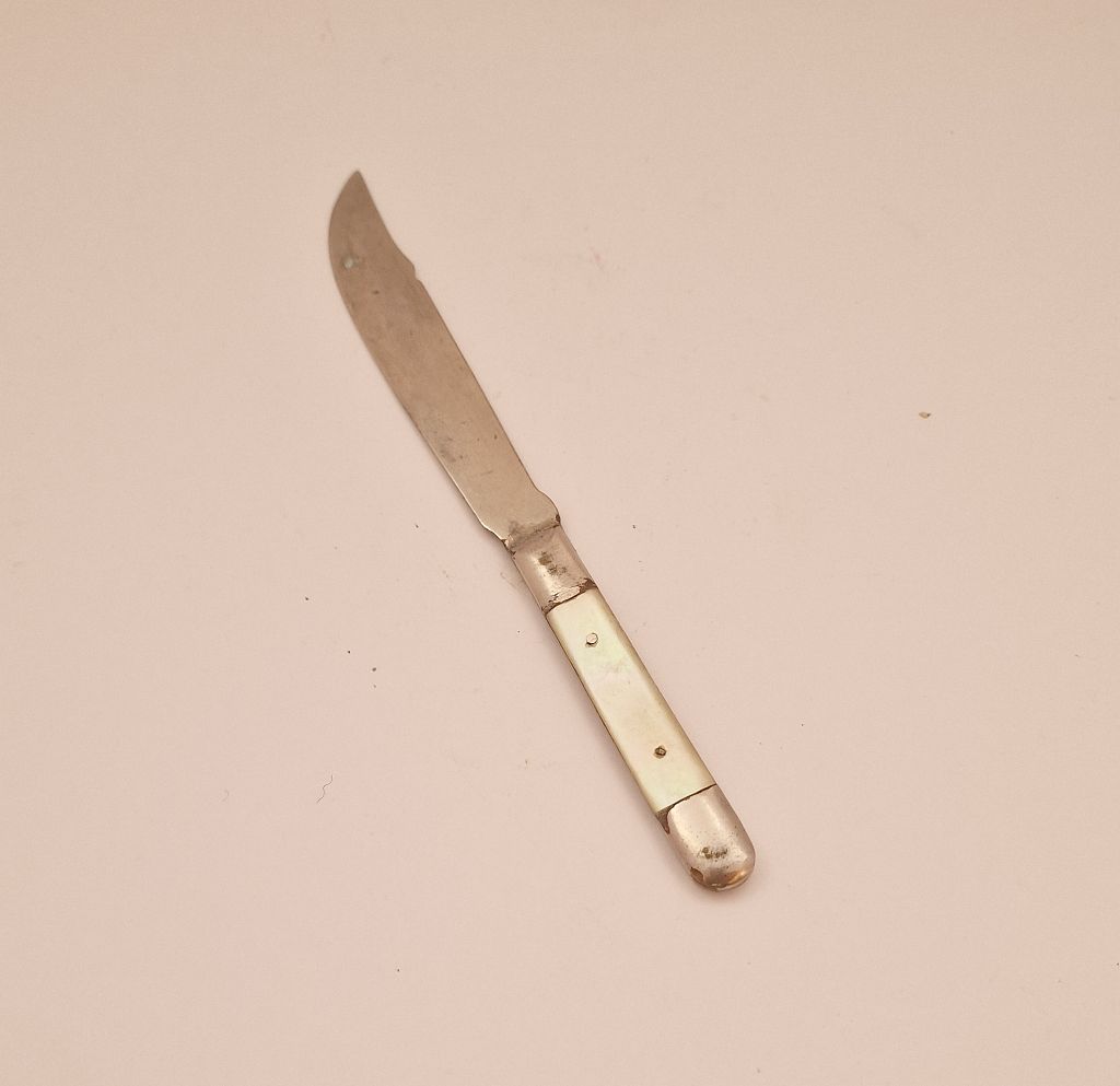 Uchatius Bronce smörkniv