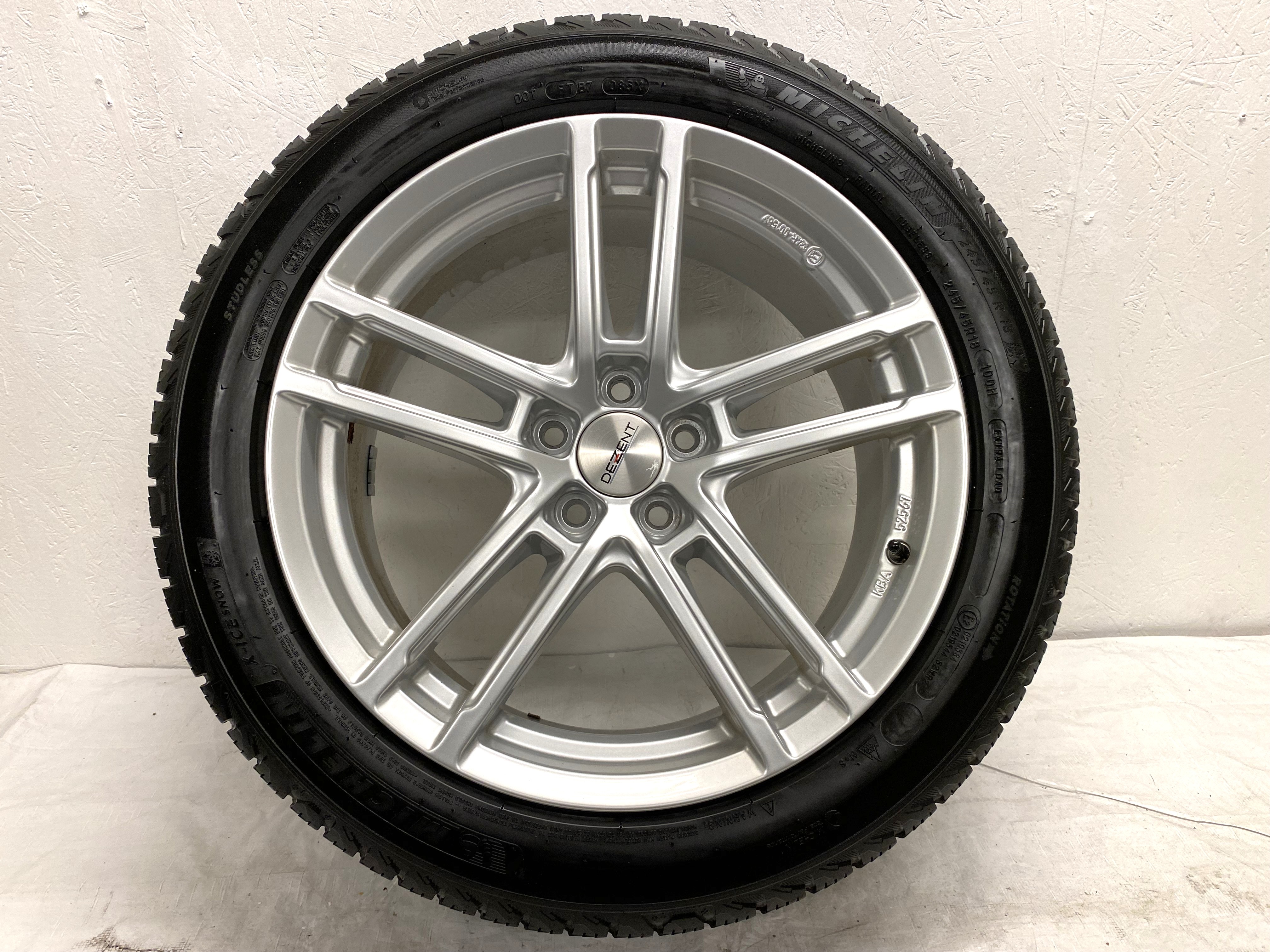 Kompletta Vinterhjul Friktion 4st | 18" DEZENT 5x108 8x18 ET42 63.4 | 245/45 R18 100H XL Michelin X-Ice Snow | V42-2020 | 5.5|5.5|5.5|5.5 mm - 7