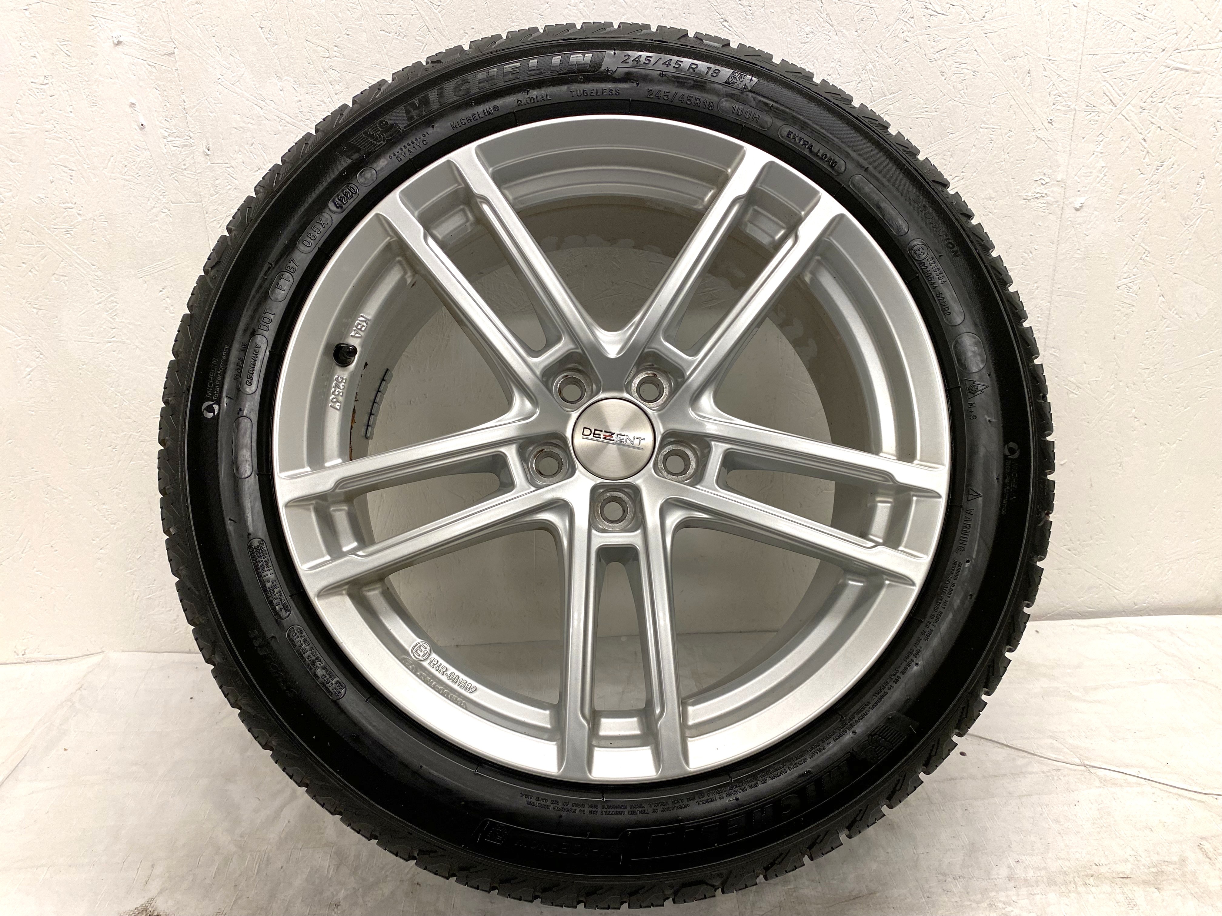 Kompletta Vinterhjul Friktion 4st | 18" DEZENT 5x108 8x18 ET42 63.4 | 245/45 R18 100H XL Michelin X-Ice Snow | V42-2020 | 5.5|5.5|5.5|5.5 mm - 6