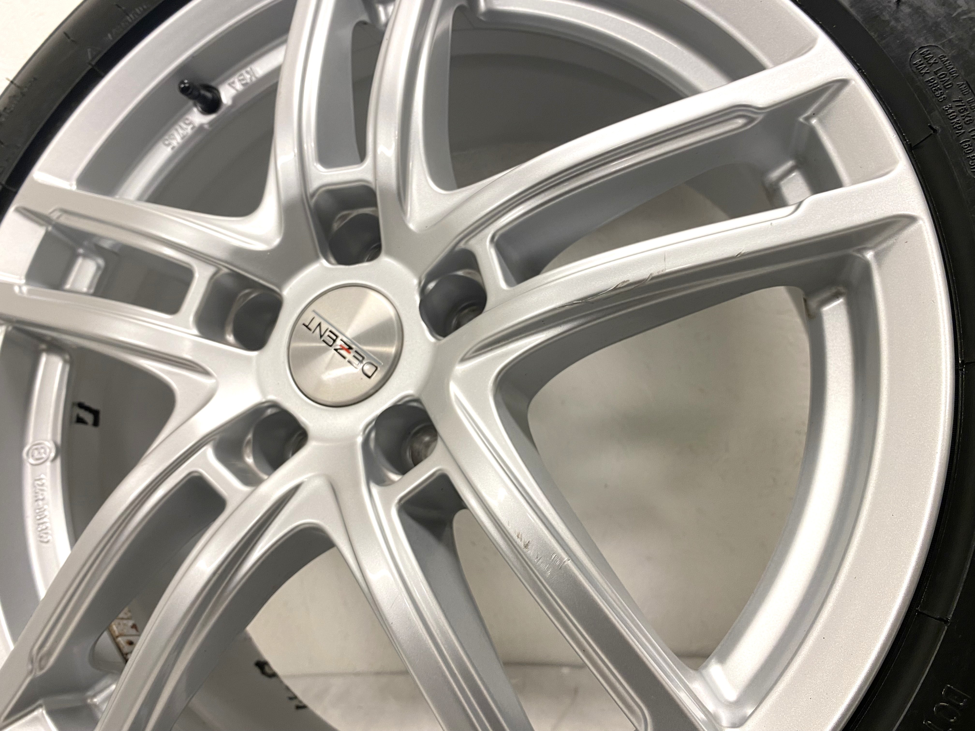 Kompletta Vinterhjul Friktion 4st | 18" DEZENT 5x112 7.5x18 ET50 57.1 | 215/55 R18 99H XL Michelin X-Ice Snow | V35-2020 | 7|7|6.5|6.5 mm - 8