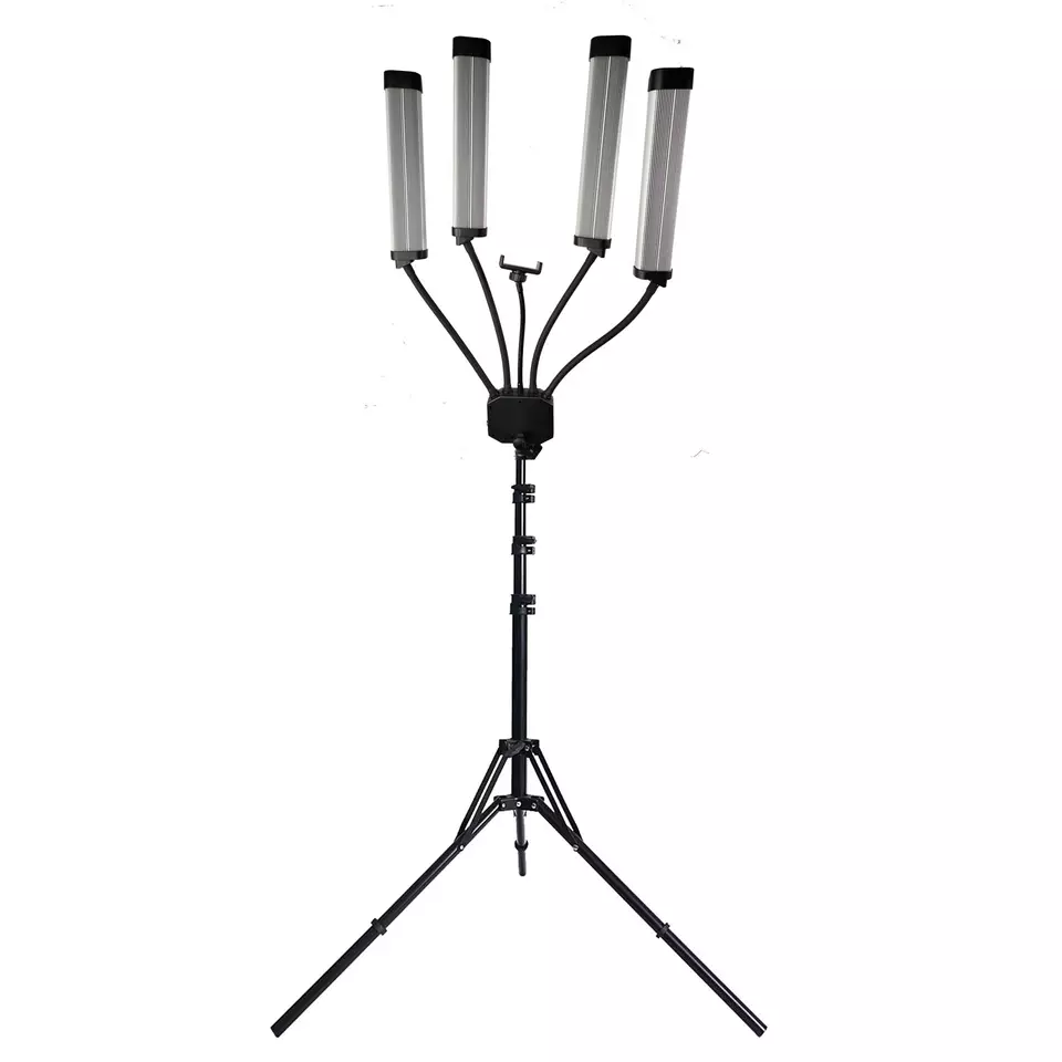 4-Armad LED light