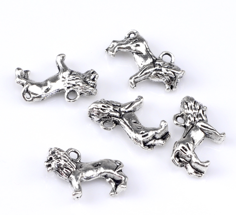 Charm   Lion, 3D silver - 2