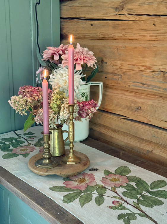 "SET" CUSHION & RUNNER WILD ROSE - 4