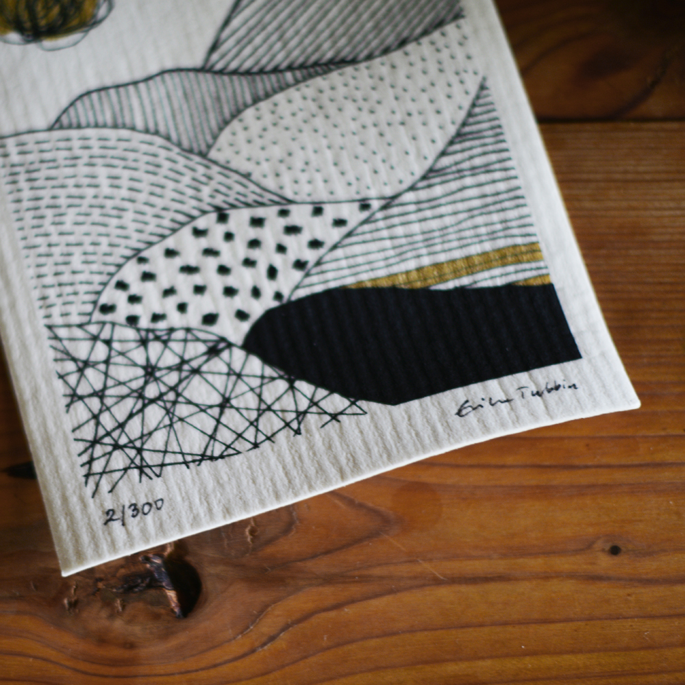 ART cloth HILLS med passepartout - LIMITED EDITION - konstdisktrasa, numrerad och signerad - 5