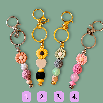 Pärlnyckelring -  Blommor
