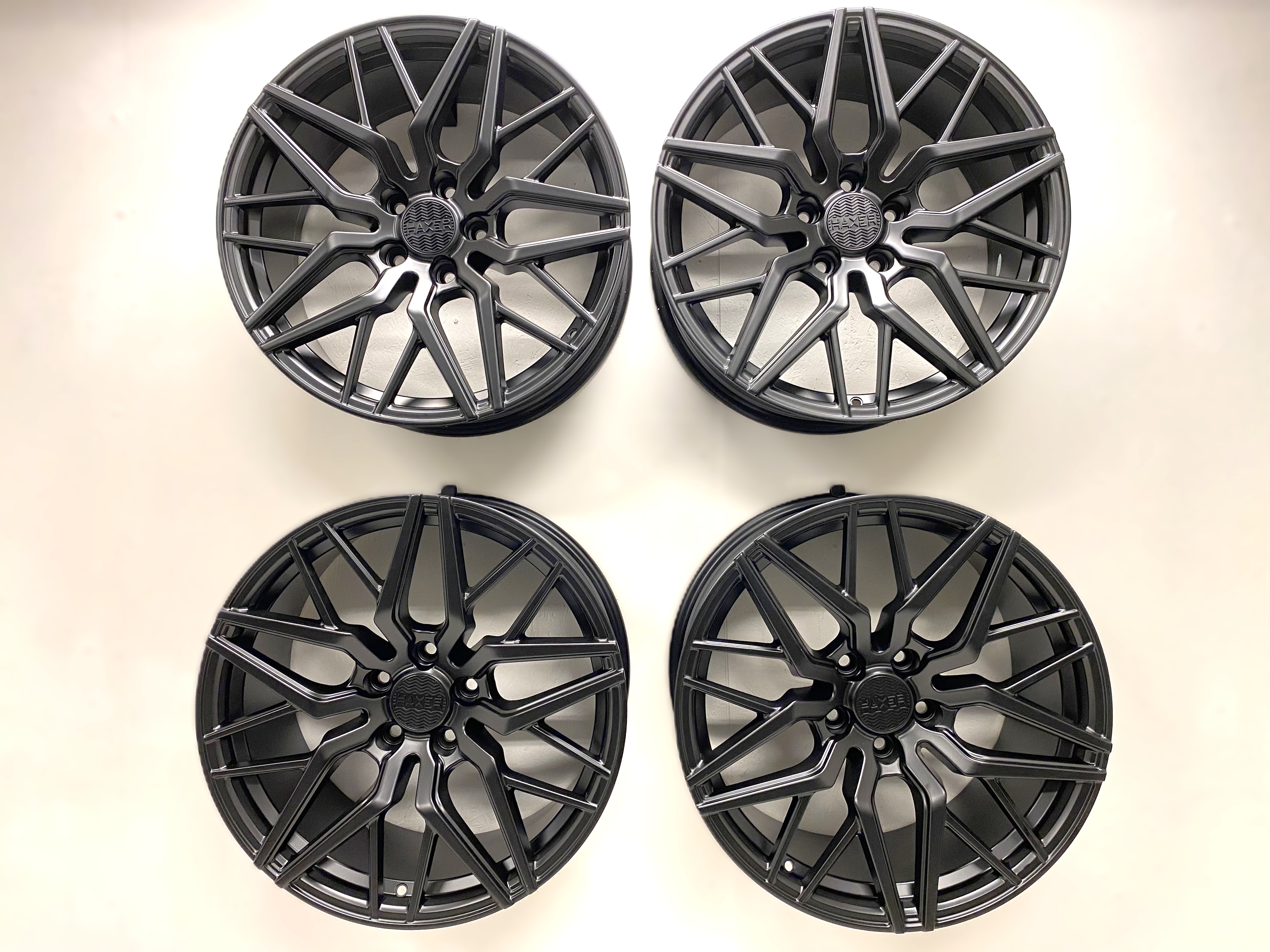 KAMPANJ | 4 st | NYA Fälgar | HAXER HX Dull Black | 2 st. 5x120 8.5x19 ET33 72.6 + 2 st. 5x120 9.5x19 ET38 72.6