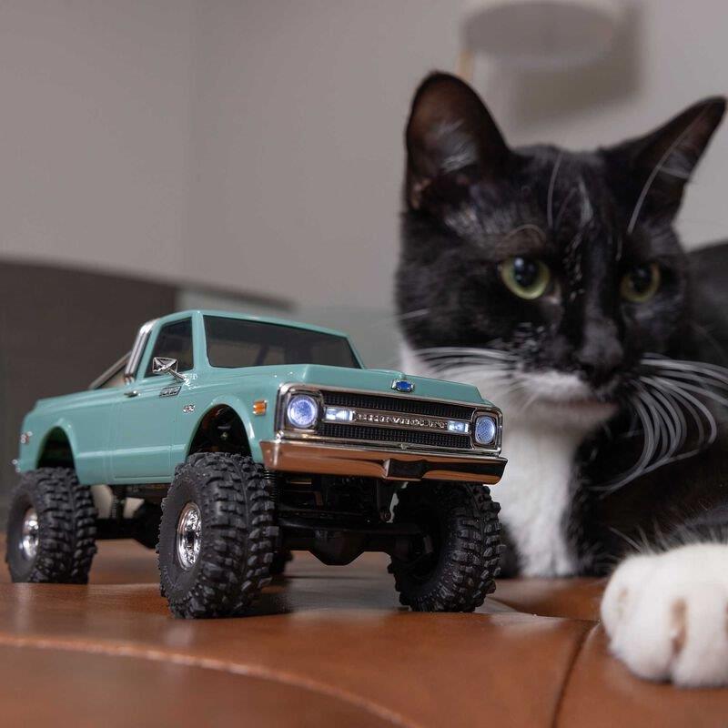 AXIAL 1/30 Axial SCX30 Chevrolet K10 Green (Battery & Charger Included) - 8