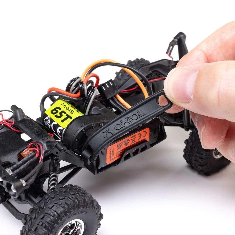 AXIAL 1/30 Axial SCX30 Chevrolet K10 Green (Battery & Charger Included) - 17