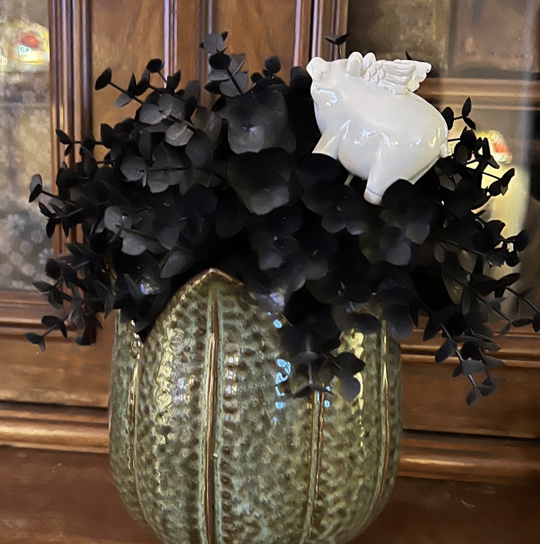 Gris Änglagris på stick shabby chic lantlig stil Gårdsromantik