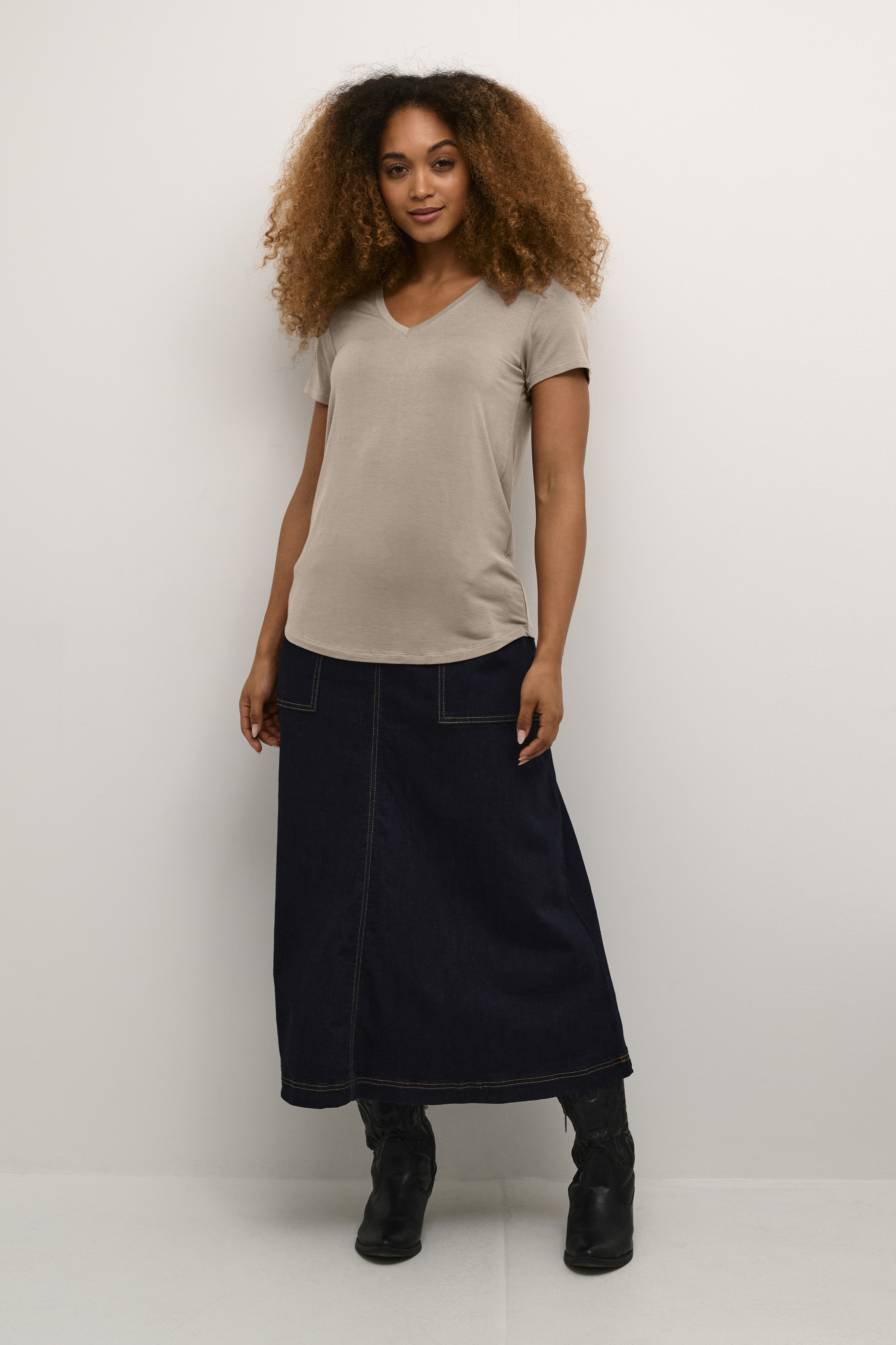 CUpoppy V-neck T-Shirt Timber Wolf - 4