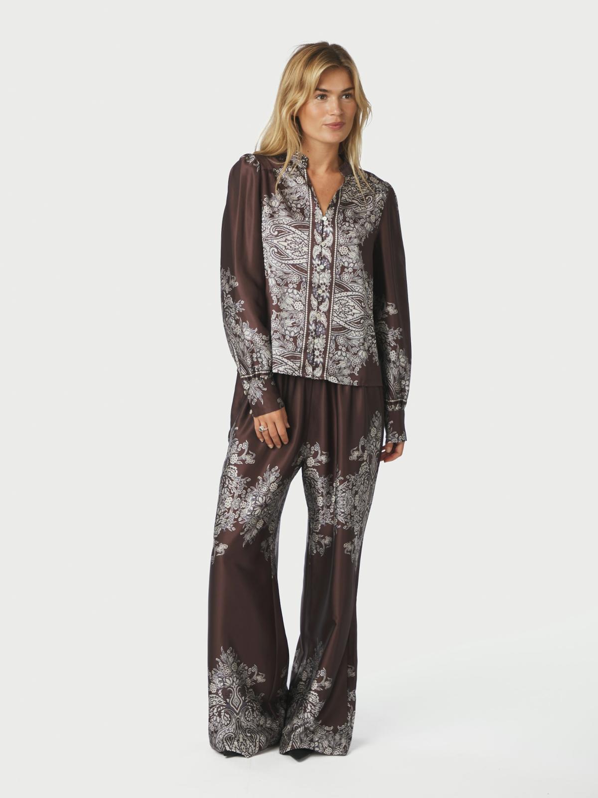 Neo Noir Massima  Paisley  Border Blouse, Dark Brown - 7