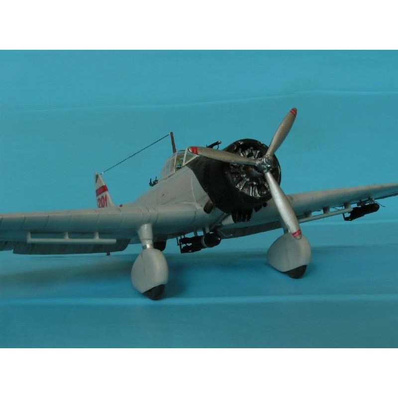 Aichi Type 99 Pearl Harbour 1:72 - 4