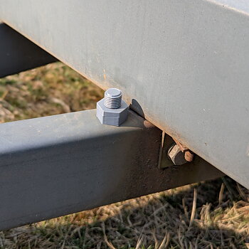 Nosework behållare Bult