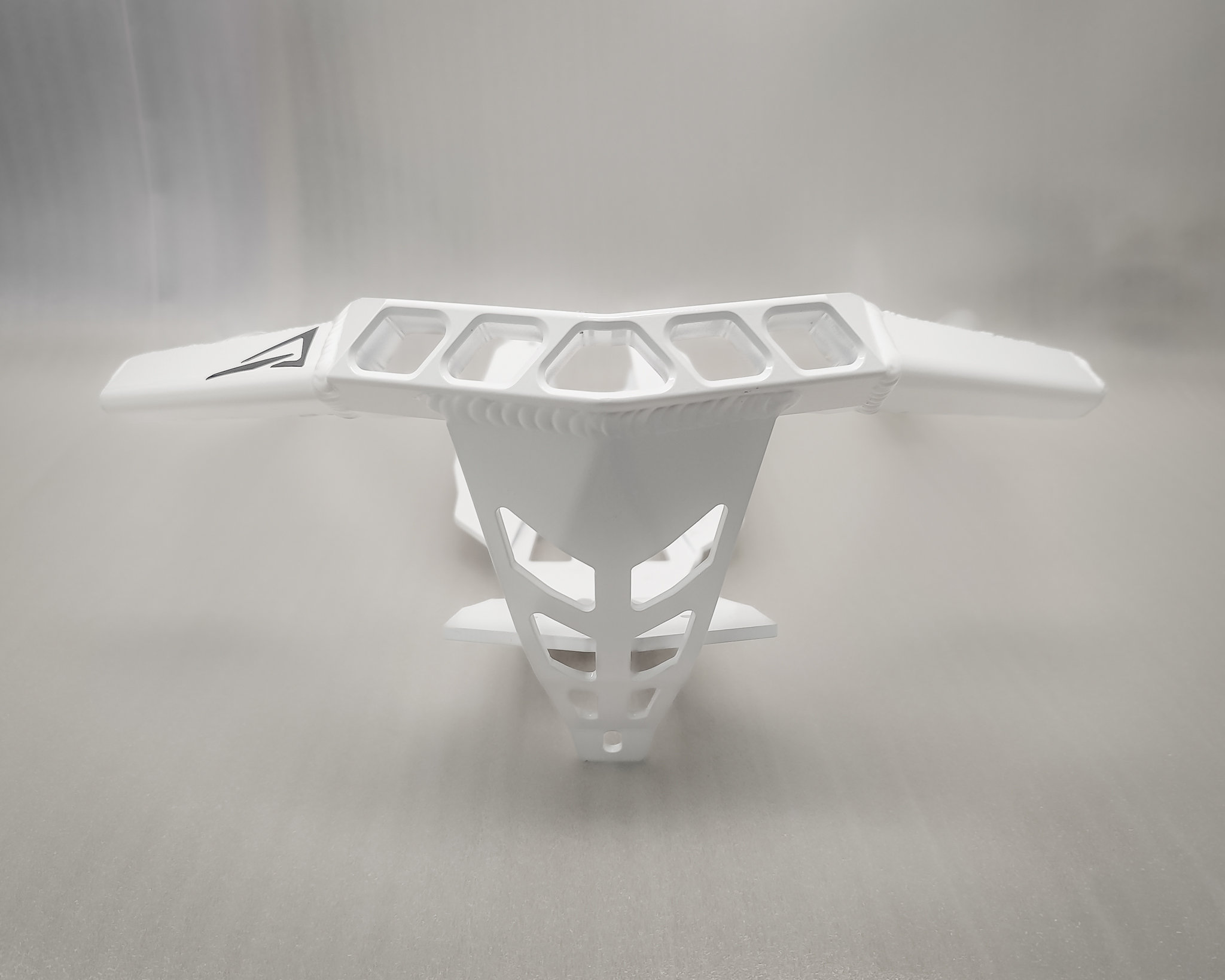 Skinz Frontbåge med bukplåt Polaris Matryx - Vit
