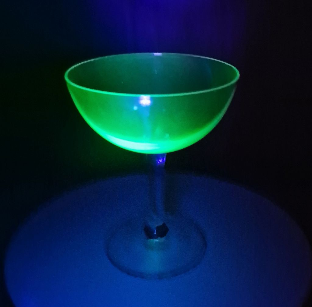 Liqueur green uranium glass