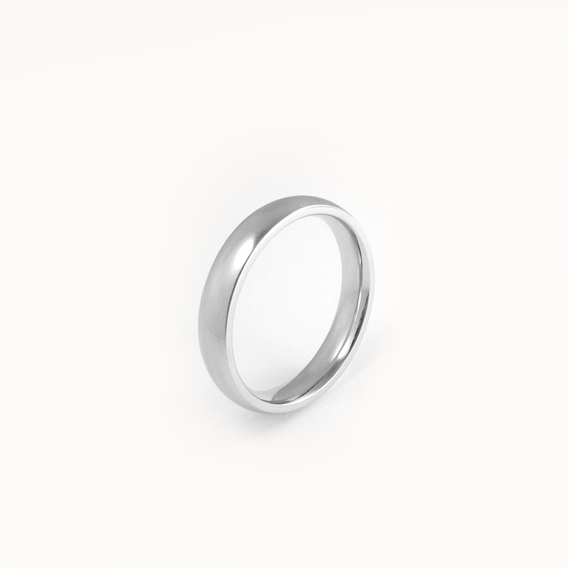 Óskreyttur hringur úr 925 silfri - 4 mm breiður
