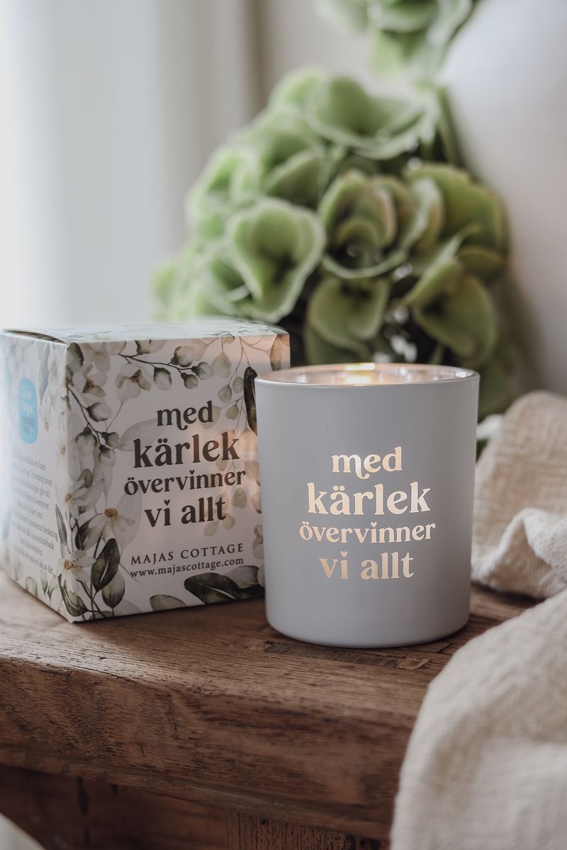 Maja Lykta - Med kärlek övervinner vi allt + Gåvobox - 2