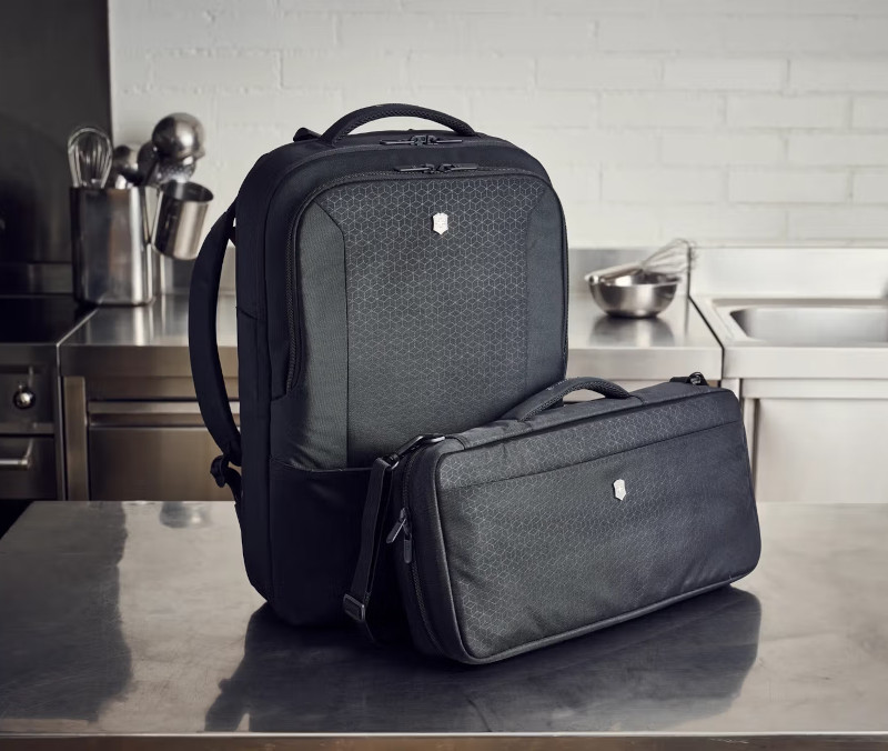 Knivfodral+Ryggsäck Victorinox 5.4953 / plastskaft (B) - 7