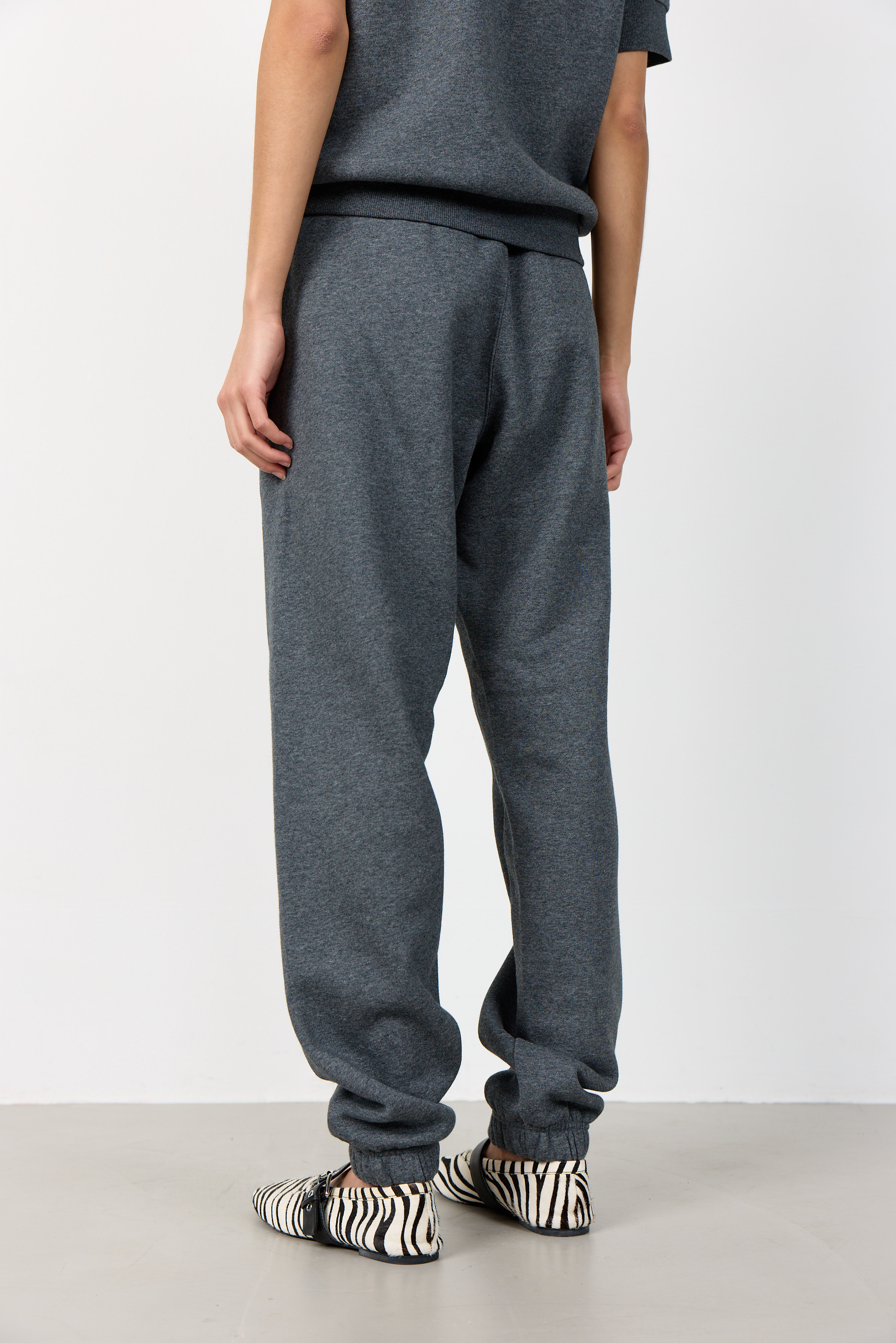 LR-NUKA 8  DARK GREY MEL. - 6