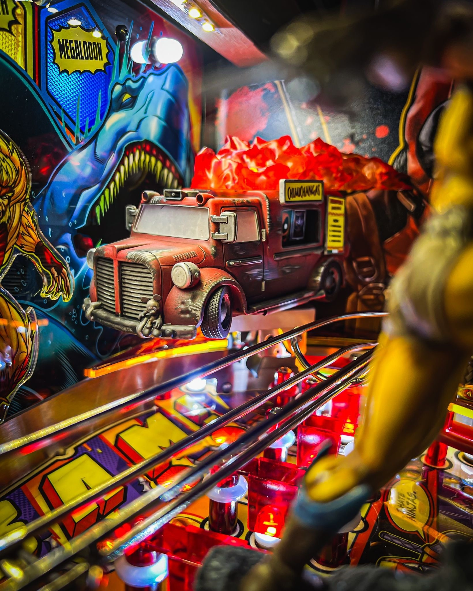 Masters of Pinball - CHIMI TRUCK DELUXE - LIMITED SUPPLY! - 4