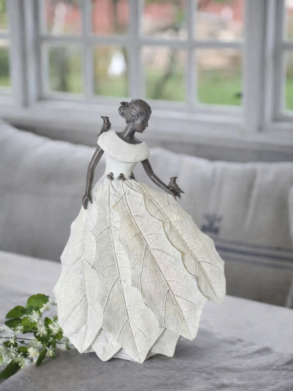 Trädgårdsdam - Flicka - 36x27 cm