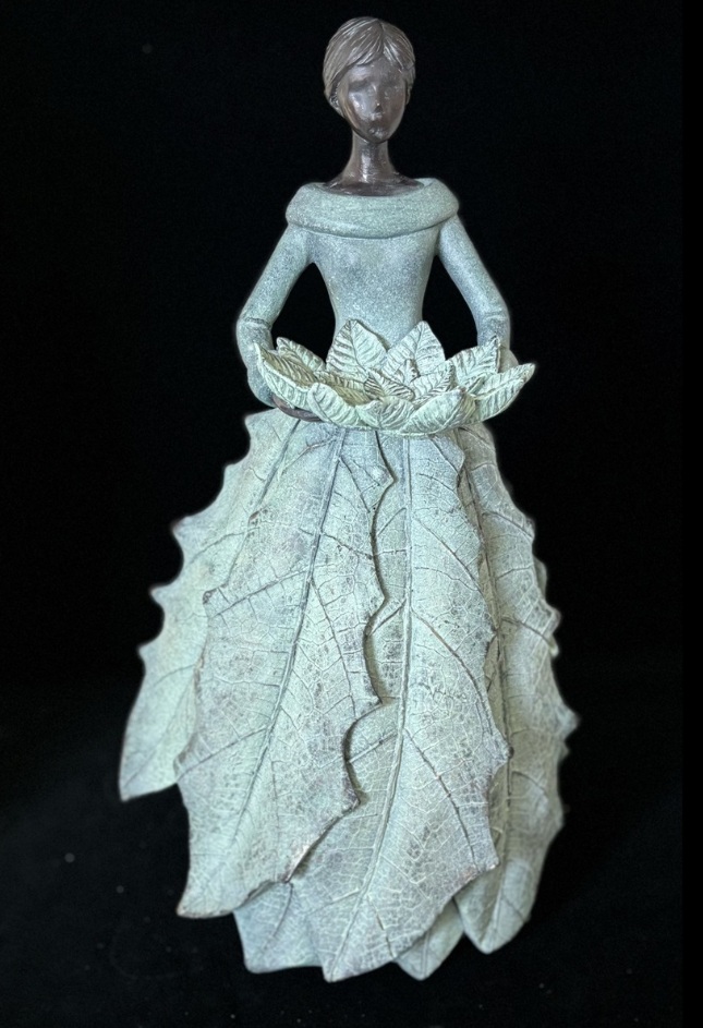 Garden Lady with Tray - Girl - Green/Turquoise - 45 cm - 5